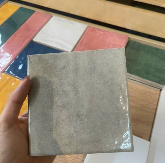 GẠCH THẺ 12x12 BÓNG GỢN MẪU 2