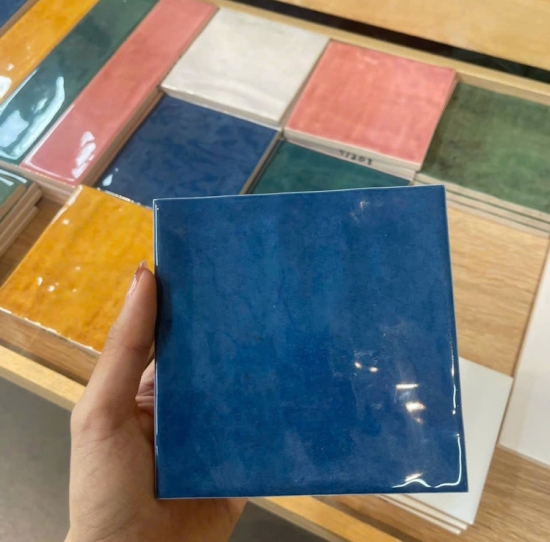 GẠCH THẺ 12x12 BÓNG GỢN MẪU 3