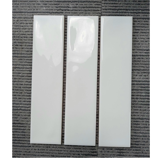 GẠCH THẺ 68x280 TRẮNG BÓNG GỢN 