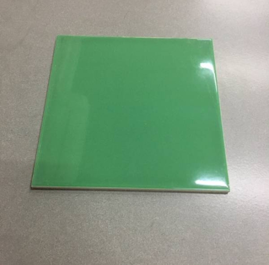 GẠCH THẺ 20x20  BÓNG PHẲNG MÀU XANH LÁ CÂY