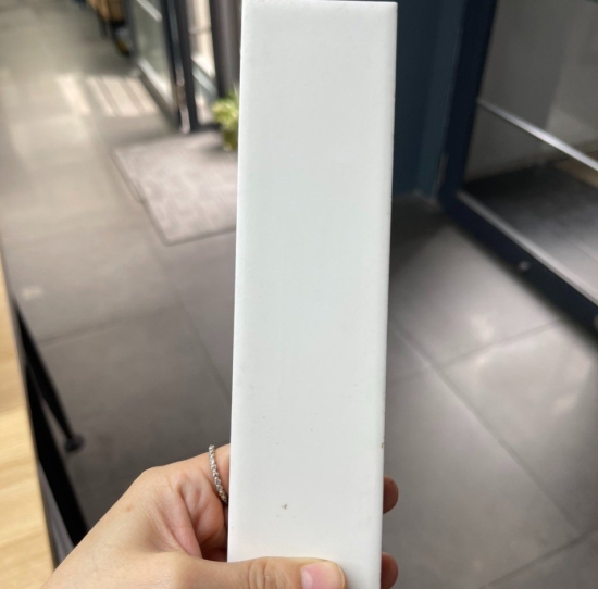 GẠCH THẺ 5x20 MÀU TRẮNG 