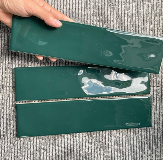GẠCH THẺ 68x280 XANH LÁ CÂY 