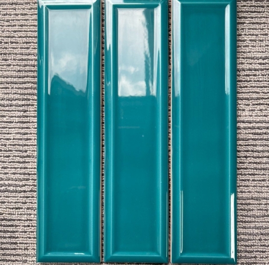 GẠCH THẺ 68X280 LÕM CẠNH MÀU XANH c