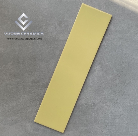  GẠCH THẺ 75x300 BÓNG PHẲNG VÀNG 